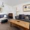 Spacious 4-Bed Seaside Retreat in Selsey - 塞尔西