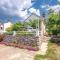 2 Bedroom Awesome Home In Jadranovo