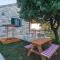 Awesome Home In Postira
