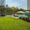 Lovely Home In Sivati With Jacuzzi - Šivati