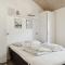 Beautiful Home In Glesborg With Wifi - Glesborg