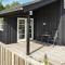 Three-Bedroom Holiday Home With A Fireplace In Frederikshavn - 腓特烈港