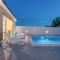 Three-Bedroom Holiday Home In Galovac
