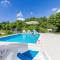 Three-Bedroom Holiday Home In Cetinici