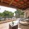 Five-Bedroom Holiday Home In Prizba