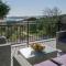 Awesome Home In Orebic With Jacuzzi - 奥瑞比克