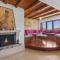 Countryside Apartment 1 with Shared Swimming Pool - Kaláthenai