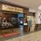 WHITE HOUSE STRAITS QUAY MARINA LUXURY STAY GURNEY