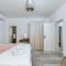 5 Bedroom Amazing Home In Galizana