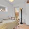 3 Bedroom Stunning Home In Ebeltoft