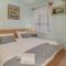 Cozy Home In Lokve With Jacuzzi - 洛克维 Cozy Home In Lokve With Jacuzzi - 洛克维