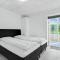 Lovely Home In Ringkøbing With Kitchen - Hee
