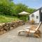 4 Bedroom Stunning Home In Knebel