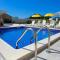 3 Bedroom Beautiful Home In Muntic