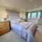 Luxury Countryside Escape for 4 - Roslin