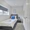 3 Bed Refurbished, Modern House, Wifi, Patio Area - Sheffield