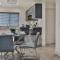 Magnificent, renovated whole house with garden