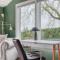 Lake View Relaxing Bellevue Home - 贝尔维尤