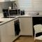 Renovated Central Studio w pool & just off Oxford St