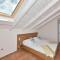 Awesome Home In Donje Rastane