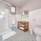 Awesome Home In Donje Rastane