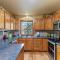 Multiple Decks, Solarium Sitting Room, Dog Friendly, Office Space - وودلاند بارك