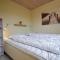Amazing Home In Glesborg With Sauna - Glesborg