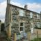 1 Dinas cottages