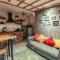 1 Dinas cottages