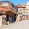 Studio Perfect Location 311 with Pool and Hot Tub - كريستيد بات