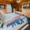 Awestruck Mountain View with Pool Access