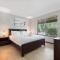 Dandjoo - hot tub, fire pit, outdoor entertainment