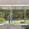 Dandjoo - hot tub, fire pit, outdoor entertainment