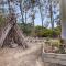 Dandjoo - hot tub, fire pit, outdoor entertainment