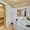 Four-Bedroom Holiday Home In Ulfborg