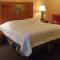 Grays Harbor Inn & Suites - Aberdeen