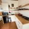 Motel style Unit in the Heart of Collingwood - 科灵伍德