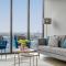 WOW Self-Contained Apartment on Tarver - ملبورن