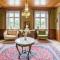 2 Bedroom Stunning Apartment In Humble