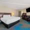 Days Inn by Wyndham Dubuque