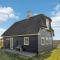 2 Bedroom Stunning Home In Blåvand