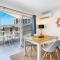 Surfers Paradise Riverfront Apartment