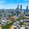 Surfers Paradise Riverfront Apartment