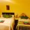 Southend Inn Hotel - Close to Beach, Train Station & Southend Airport