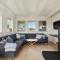 2 Bedroom Stunning Home In Blåvand