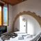 Revellino del Porto, Historic Residence
