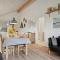 3 Bedroom Gorgeous Home In Løgstør - Løgsted