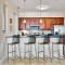 4804 Cayview Avenue 401