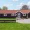 Holiday Home Grusbakke Åsen