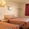 Super 8 by Wyndham Lake Havasu City